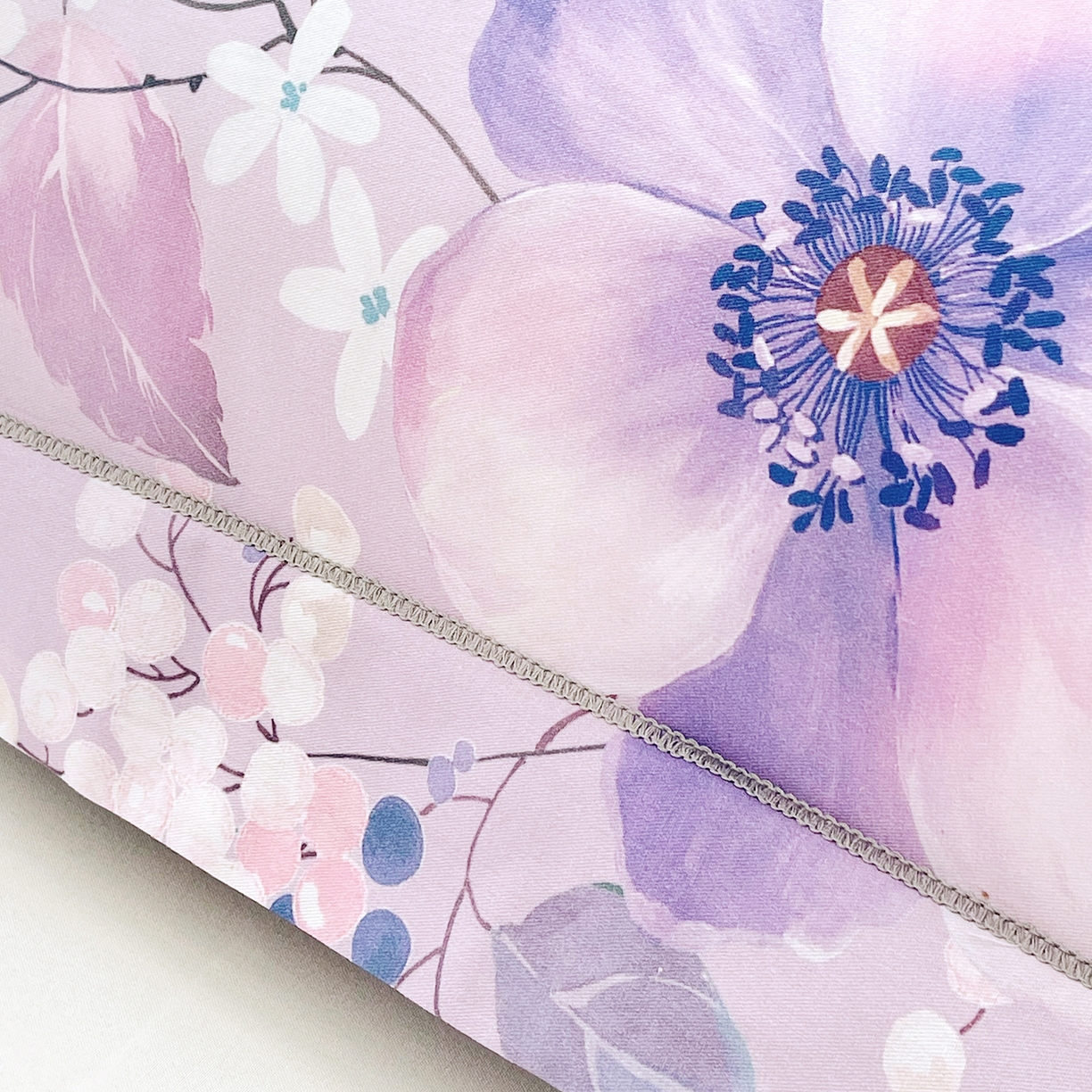 91家纺网 家纺一手货源 找家纺 焱博家纺 2026新款13376全棉纯棉大版数码印花单枕套枕套单件 若影花梦