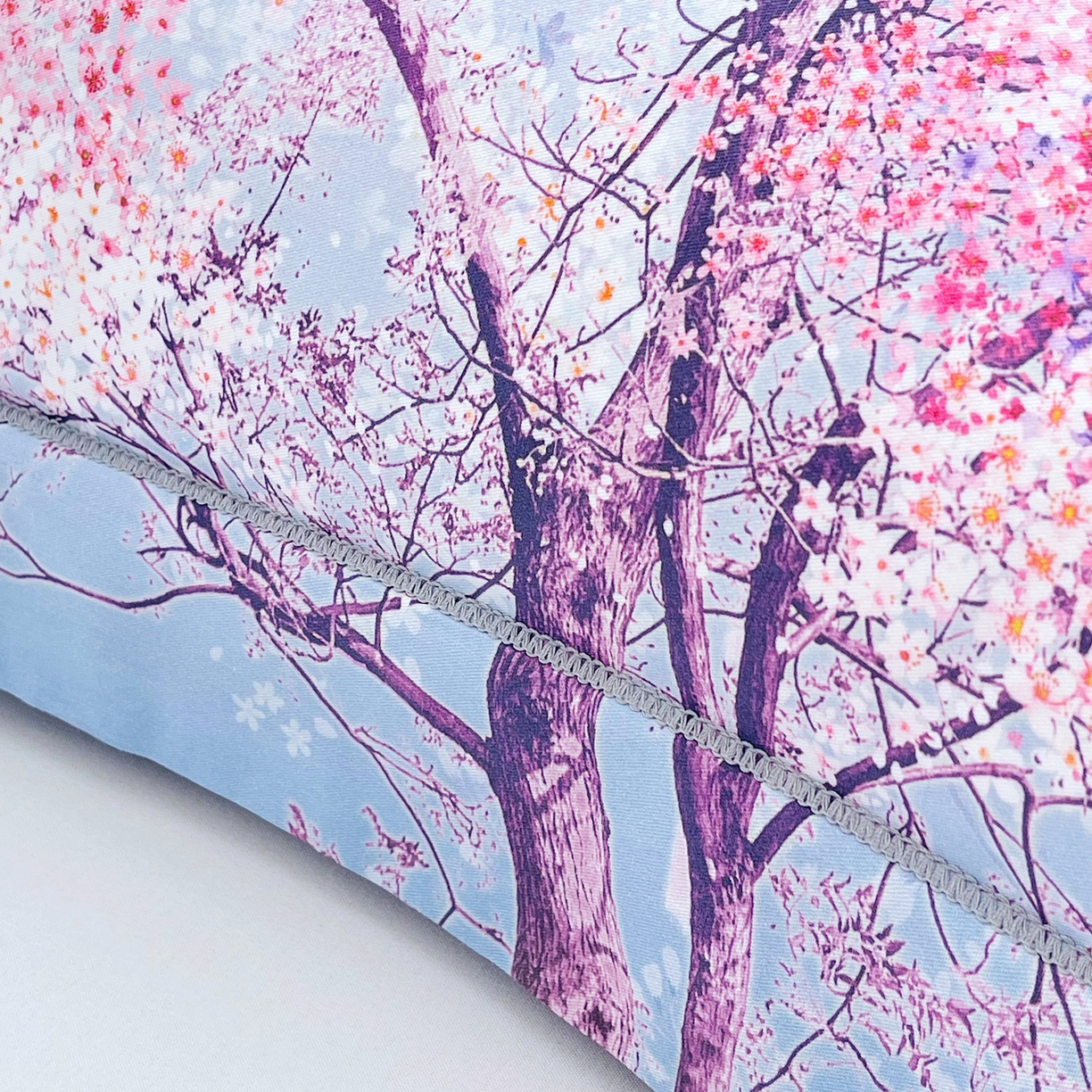 91家纺网 家纺一手货源 找家纺 焱博家纺 2026新款13376全棉纯棉大版数码印花单枕套枕套单件 四季发财