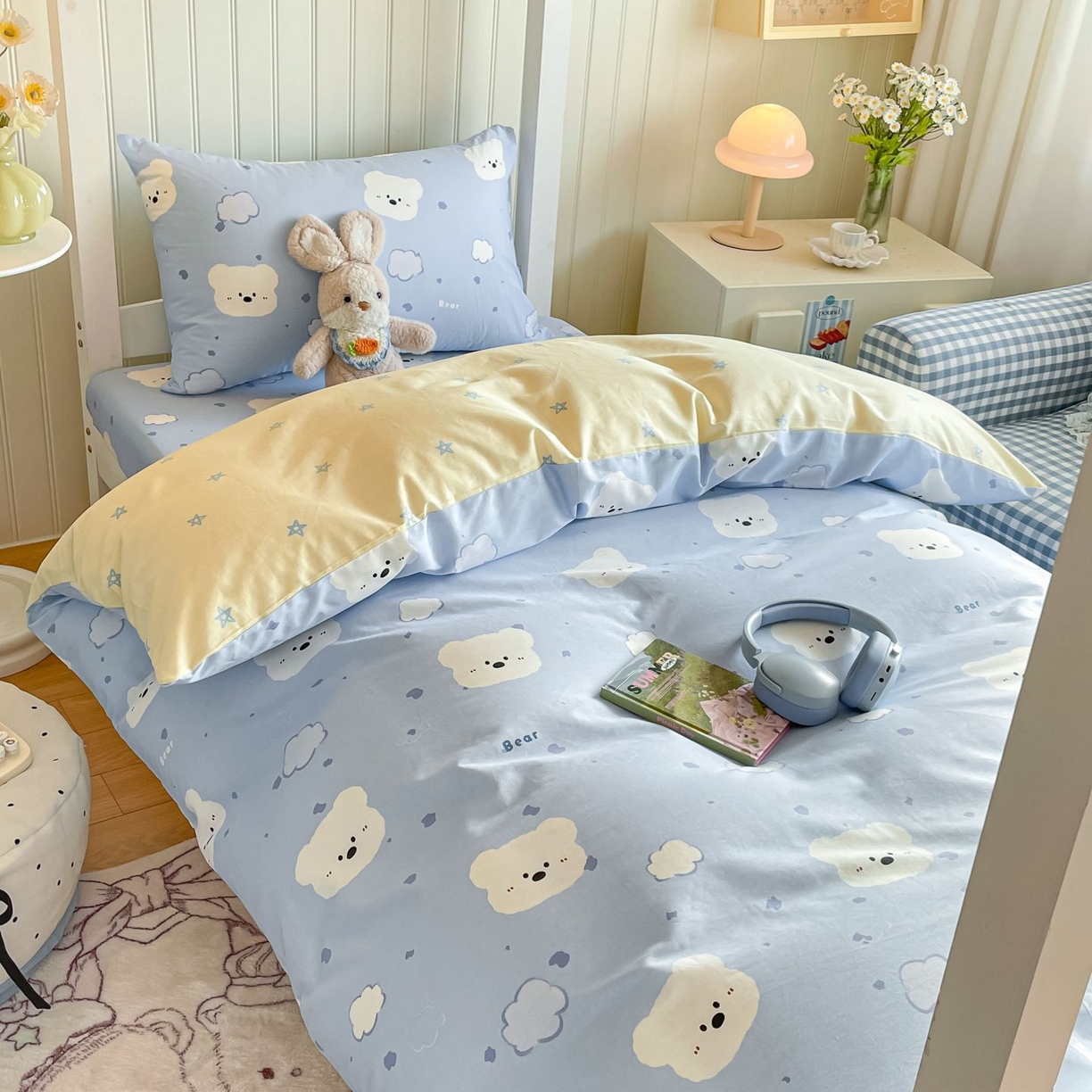 91家纺网 家纺一手货源 找家纺 寻米 2026新款春夏13070印花三件套单品系列-单床单 云朵小熊