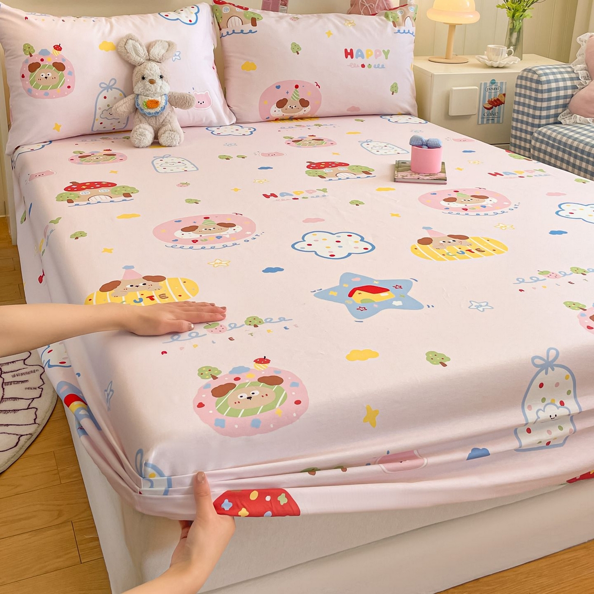 91家纺网 家纺一手货源 找家纺 寻米 2026新款春夏全棉13070印花四件套单品系列-单床笠 草莓奶糖