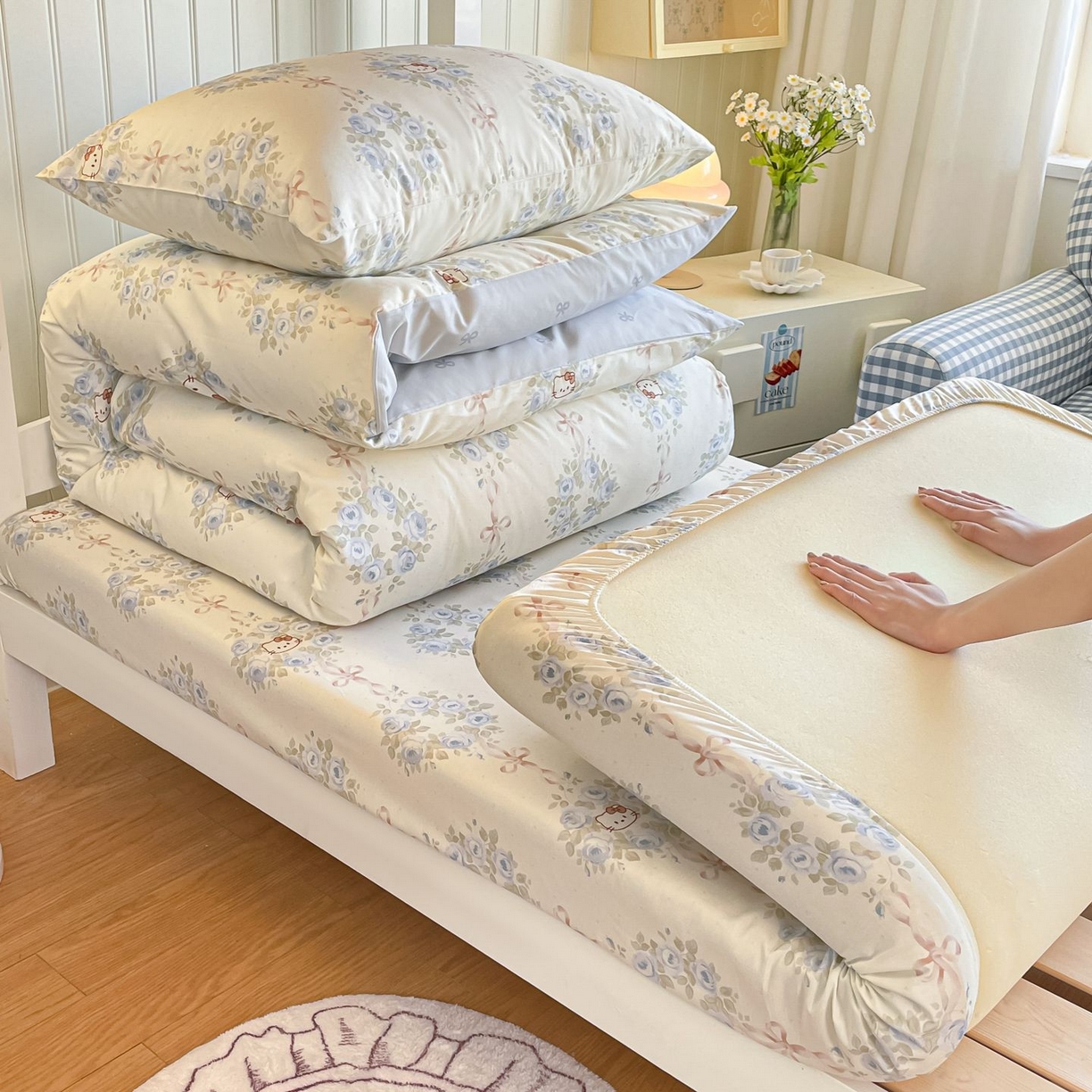 91家纺网 家纺一手货源 找家纺 寻米 2026新款春夏13070印花三件套单品系列-单床笠 花园凯蒂