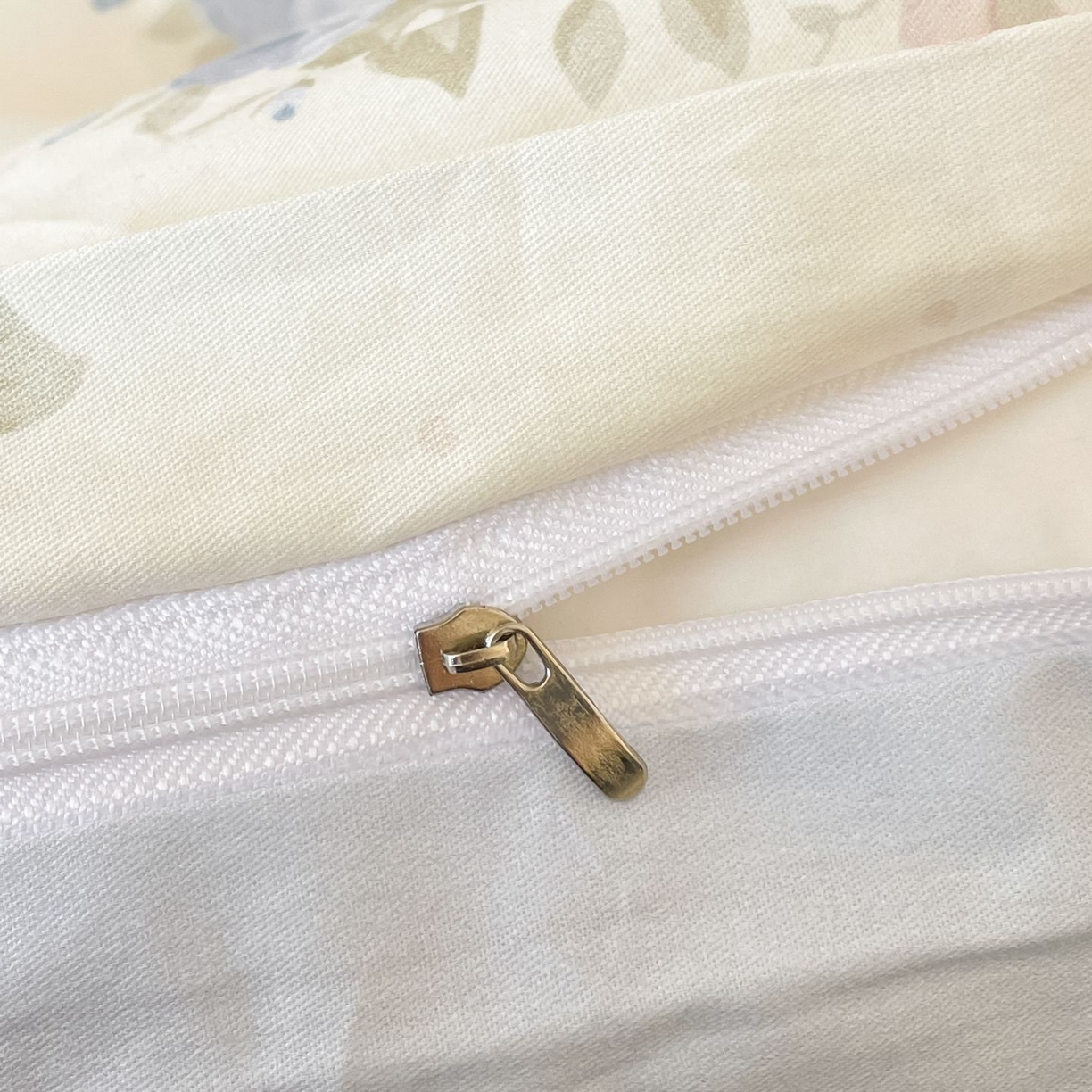 91家纺网 家纺一手货源 找家纺 寻米 2026新款春夏13070印花三件套单品系列-单床笠 花园凯蒂