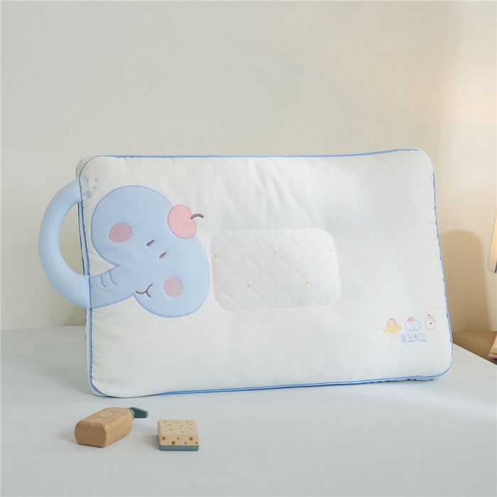 91家纺网 家纺一手货源 找家纺 （总）昕科 2026新款安抚小飞象亲子枕卡通大象儿童枕头学生小象动物枕芯贴布绣枕枕头枕芯