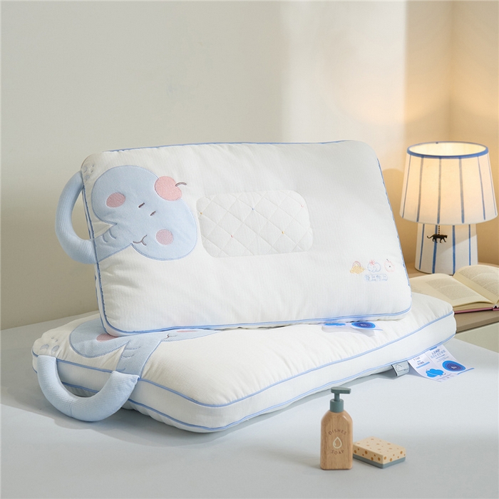 91家纺网 家纺一手货源 找家纺 （总）昕科 2026新款安抚小飞象亲子枕卡通大象儿童枕头学生小象动物枕芯贴布绣枕枕头枕芯