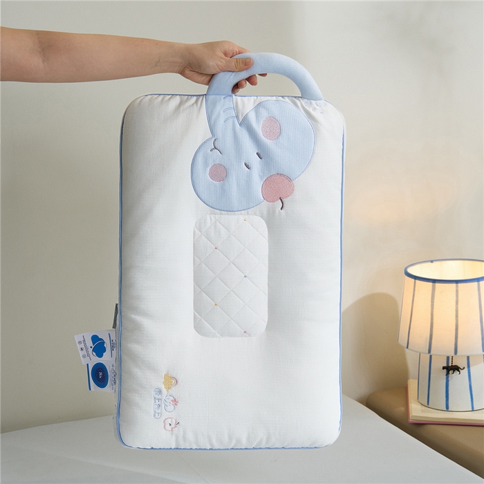 91家纺网 家纺一手货源 找家纺 （总）昕科 2026新款安抚小飞象亲子枕卡通大象儿童枕头学生小象动物枕芯贴布绣枕枕头枕芯