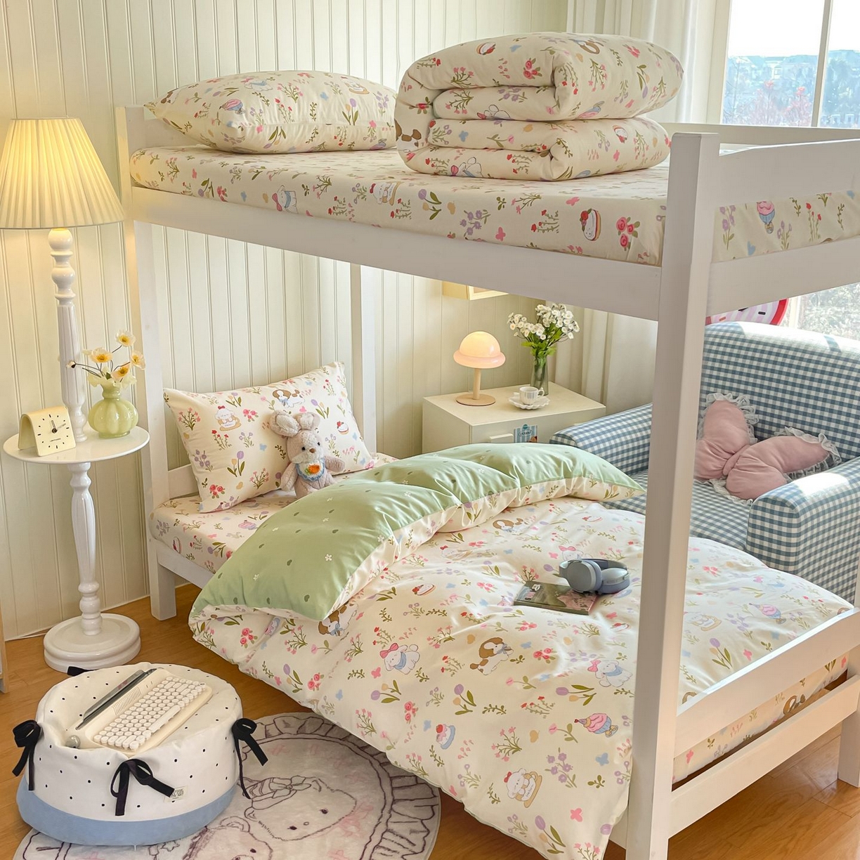 91家纺网 家纺一手货源 找家纺 寻米 2026新款春夏13070印花三件套单品系列-单床笠 花园小狗