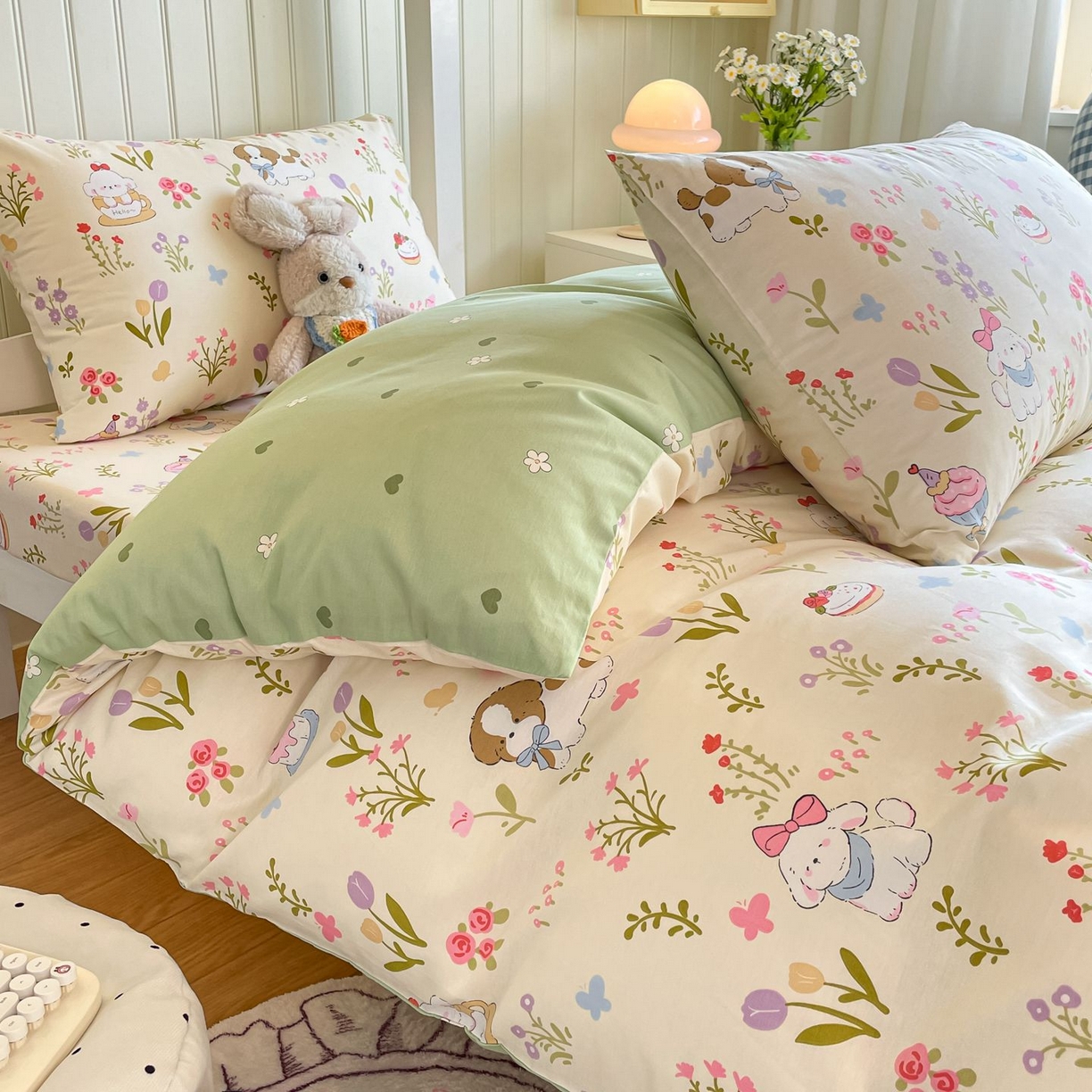 91家纺网 家纺一手货源 找家纺 寻米 2026新款春夏13070印花三件套单品系列-单床笠 花园小狗