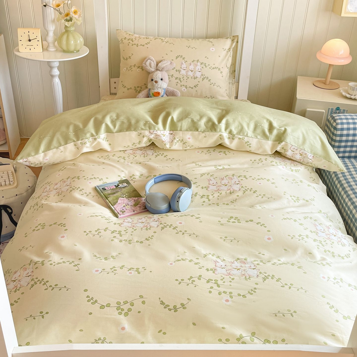 91家纺网 家纺一手货源 找家纺 寻米 2026新款春夏13070印花三件套单品系列-单床笠 花园小兔