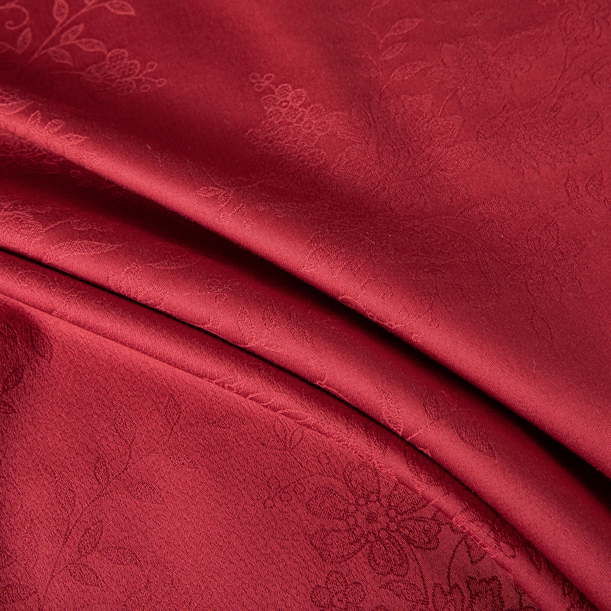 91家纺网 家纺一手货源 找家纺 极简 2026新款秋冬款100S长绒棉精美提花系列四件套-场景二（标准会员-10 床笠立高28 控价小号258标准298加大328） 蝶恋花语