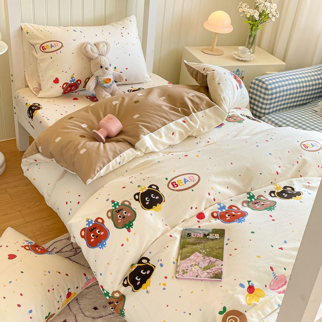 91家纺网 家纺一手货源 找家纺 寻米 2026新款春夏13070印花三件套单品系列-单床笠 快乐熊仔