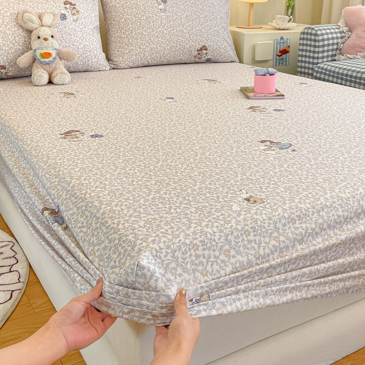 91家纺网 家纺一手货源 找家纺 寻米 2026新款春夏全棉13070印花四件套单品系列-单床笠 萌兔花园