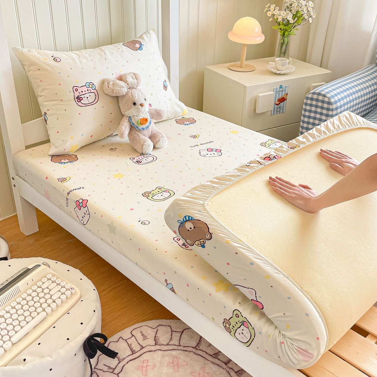 91家纺网 家纺一手货源 找家纺 寻米 2026新款春夏13070印花三件套单品系列-单床笠 甜豆星球