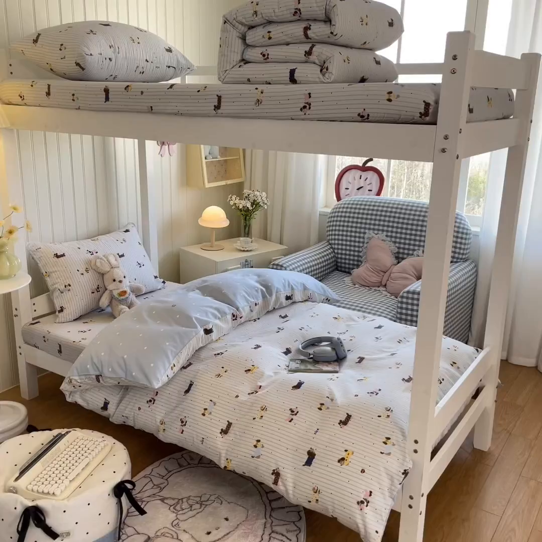 91家纺网 家纺一手货源 找家纺 寻米 2026新款春夏13070印花三件套单品系列-单床笠 小狗没烦恼-蓝