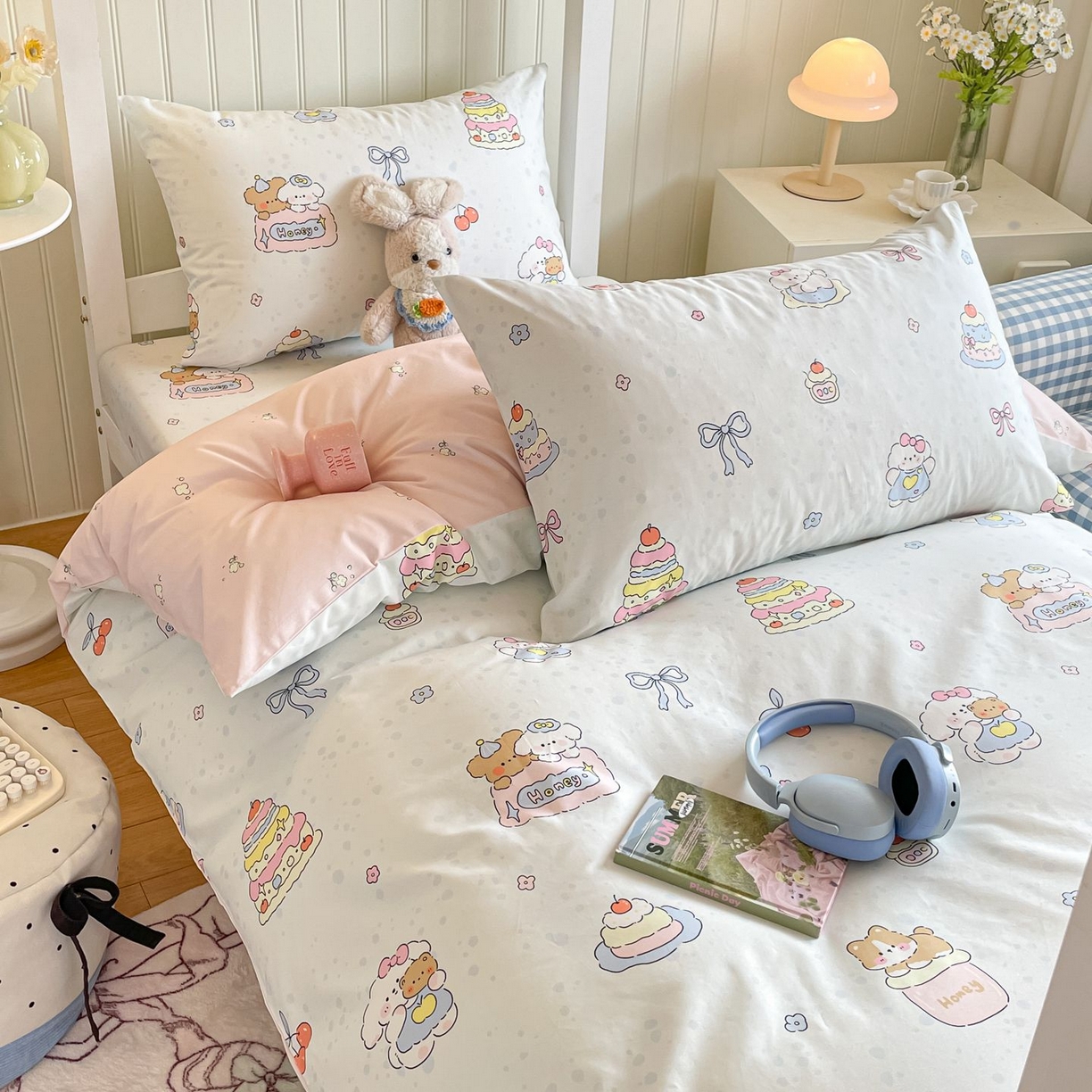 91家纺网 家纺一手货源 找家纺 寻米 2026新款春夏13070印花三件套单品系列-单床笠 小熊饼干