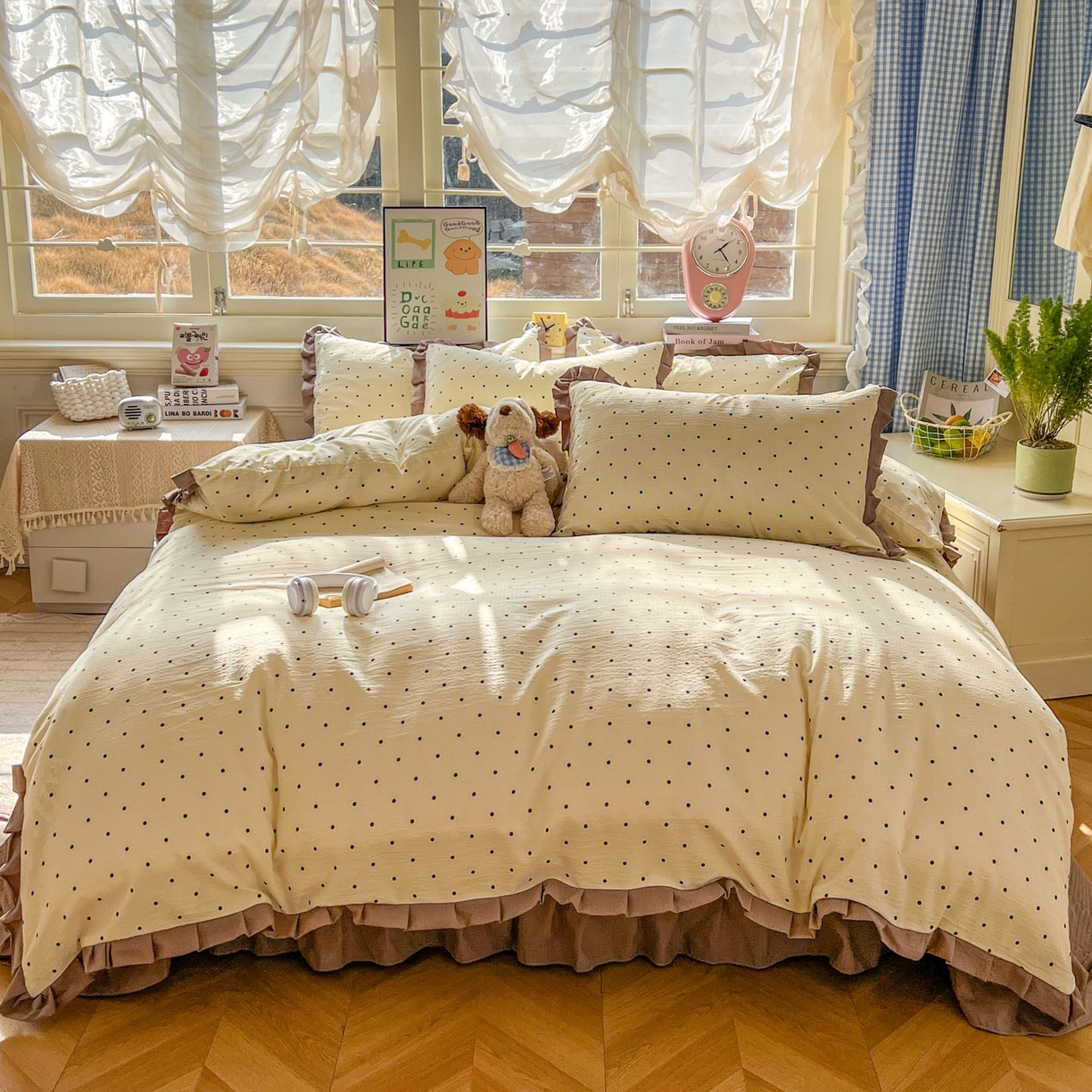 91家纺网 家纺一手货源 找家纺 美梦家纺 2026春夏新款云感皱皱纱床盖四件套 波点咖