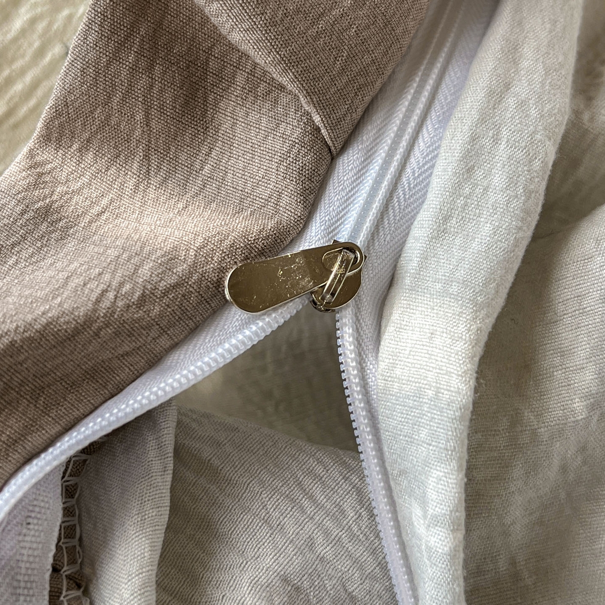 91家纺网 家纺一手货源 找家纺 美梦家纺 2026春夏新款云感皱皱纱床盖四件套 椿庭序