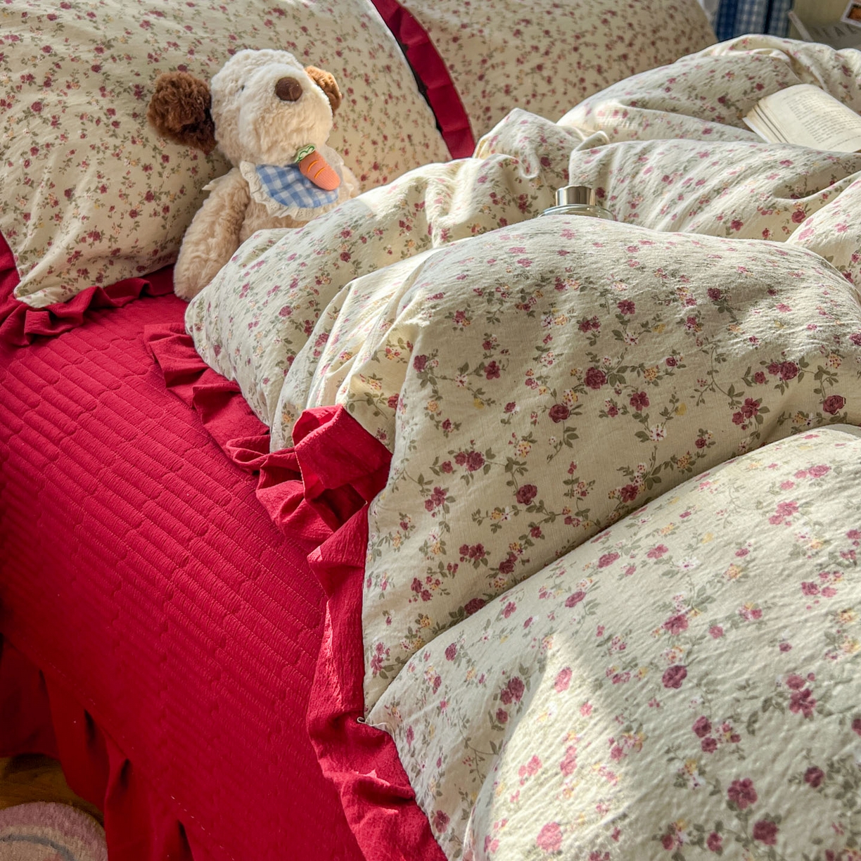 91家纺网 家纺一手货源 找家纺 美梦家纺 2026春夏新款云感皱皱纱床盖四件套 见花则喜