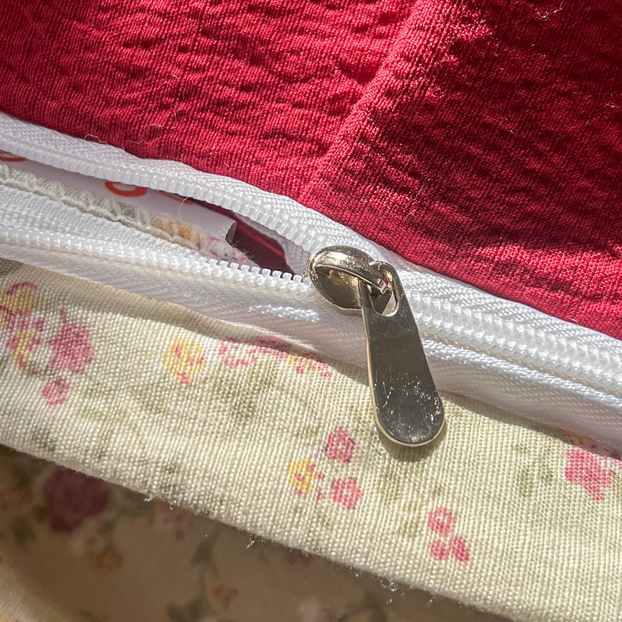 91家纺网 家纺一手货源 找家纺 美梦家纺 2026春夏新款云感皱皱纱床盖四件套 见花则喜