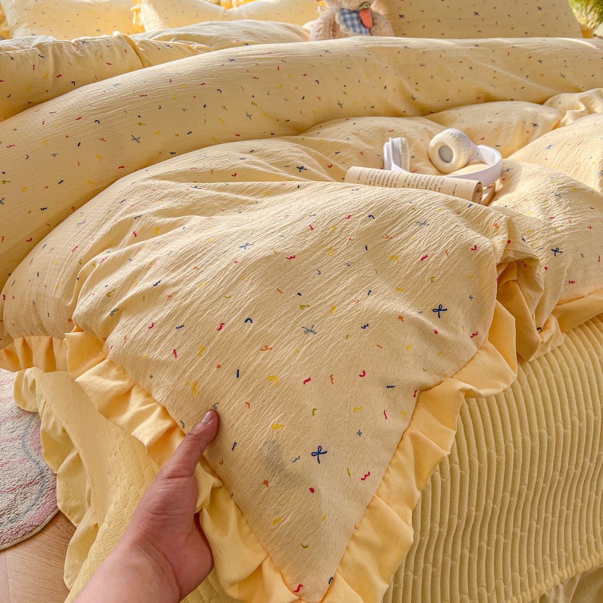 91家纺网 家纺一手货源 找家纺 美梦家纺 2026春夏新款云感皱皱纱床盖四件套 蜡笔画