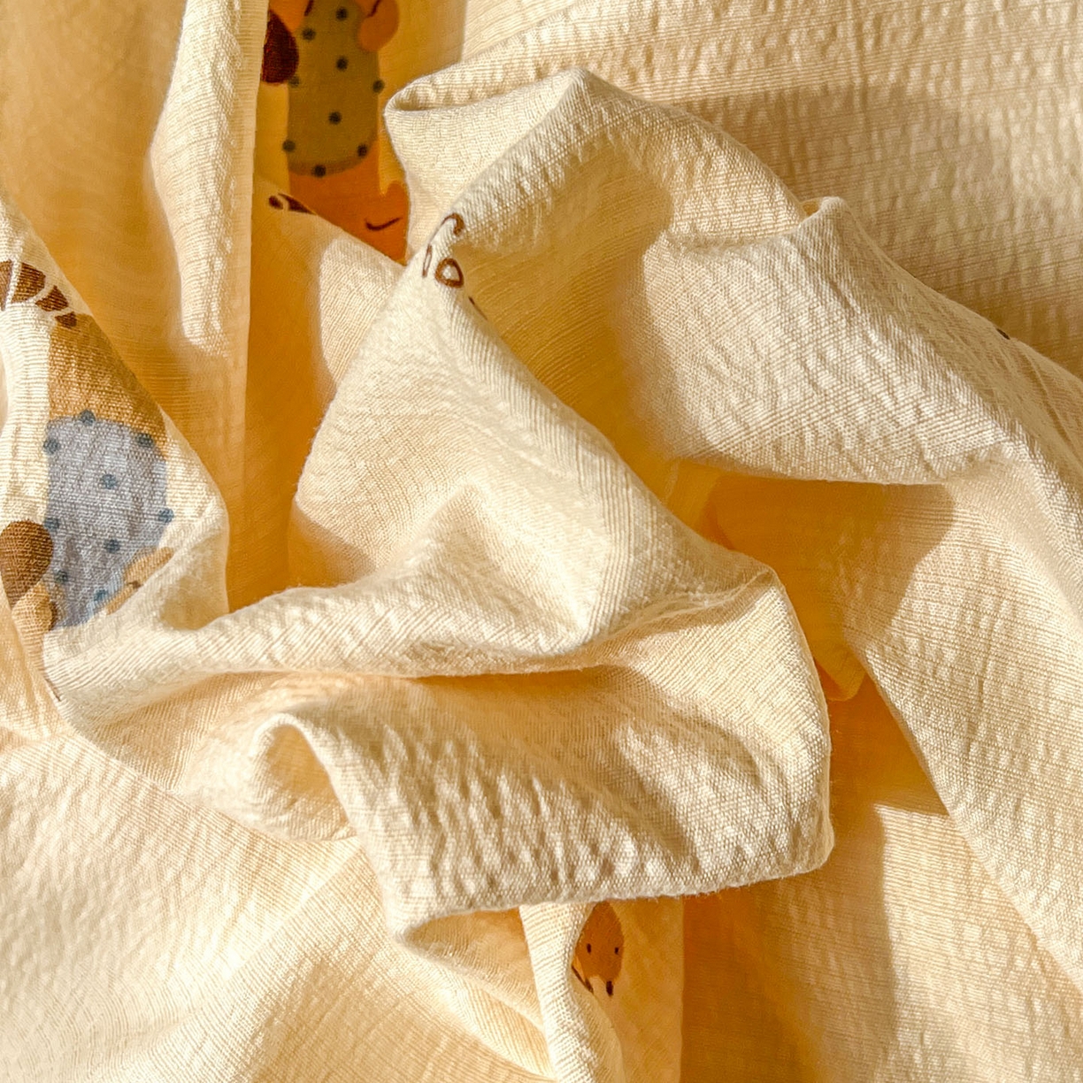 91家纺网 家纺一手货源 找家纺 美梦家纺 2026春夏新款云感皱皱纱床盖四件套 俏皮狗