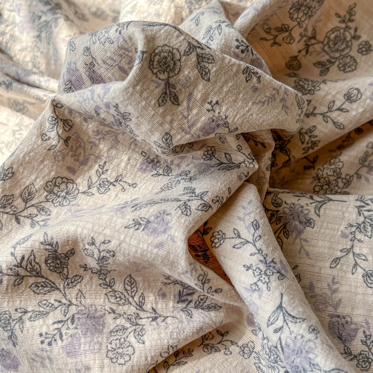 91家纺网 家纺一手货源 找家纺 美梦家纺 2026春夏新款云感皱皱纱床盖四件套 竹歆花语