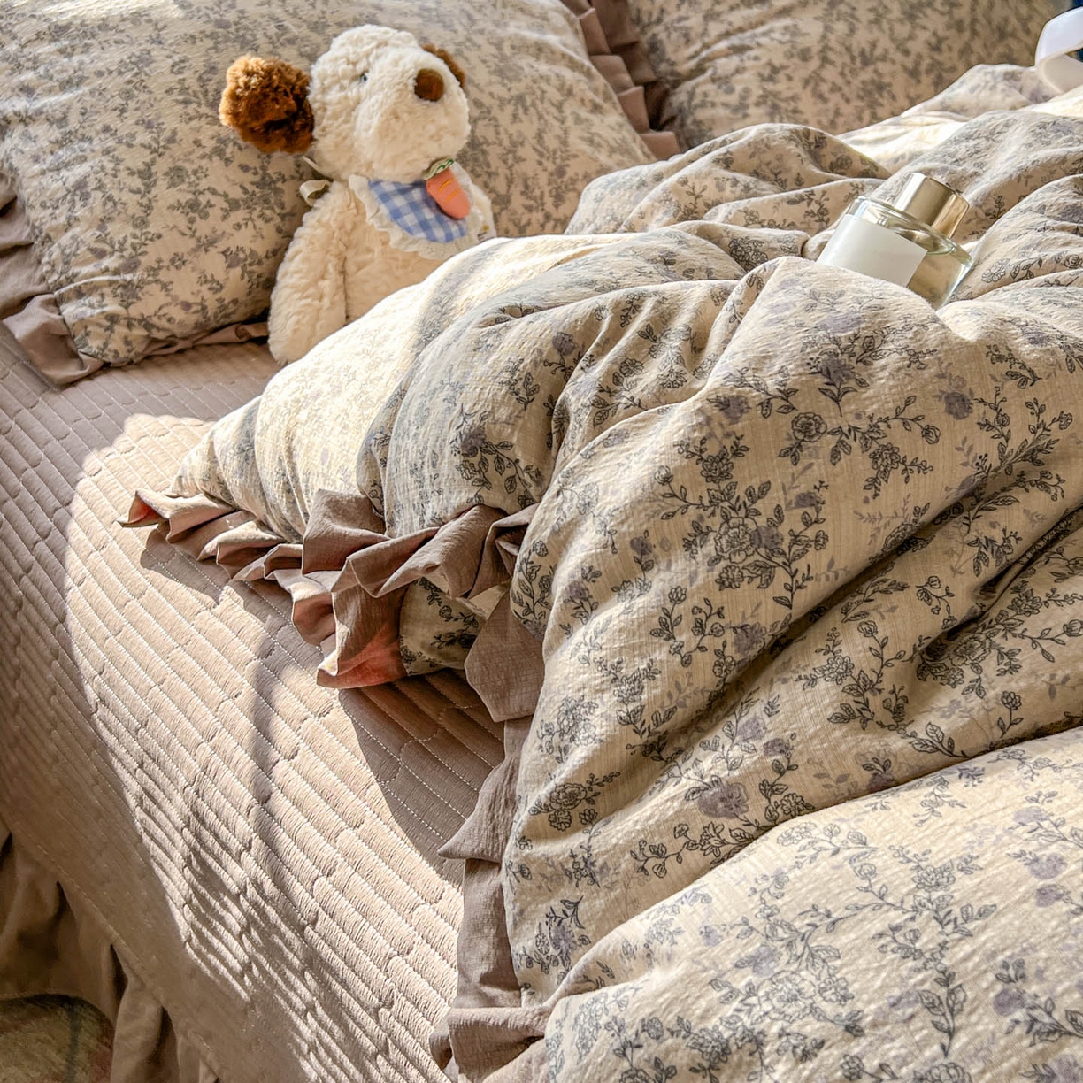 91家纺网 家纺一手货源 找家纺 美梦家纺 2026春夏新款云感皱皱纱床盖四件套 竹歆花语