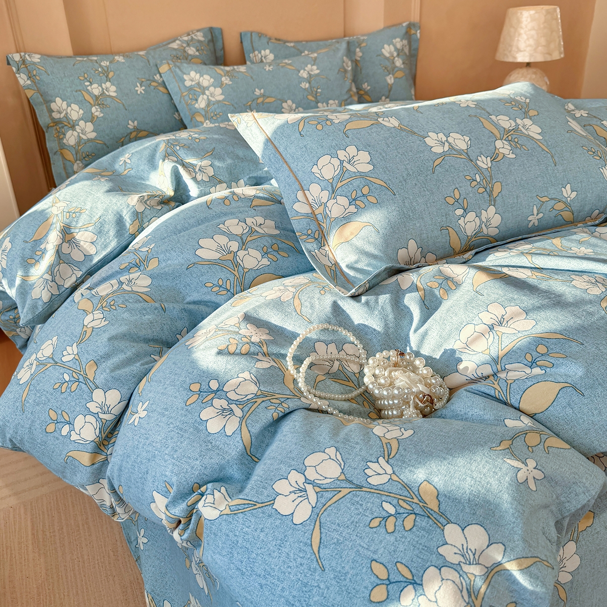 91家纺网 家纺一手货源 找家纺 壹贝家纺 2026新款全棉磨毛四件套系列 蓝莲花