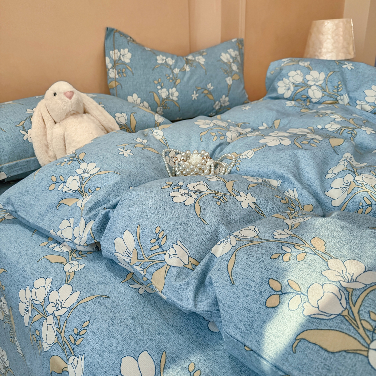 91家纺网 家纺一手货源 找家纺 壹贝家纺 2026新款全棉磨毛四件套系列 蓝莲花