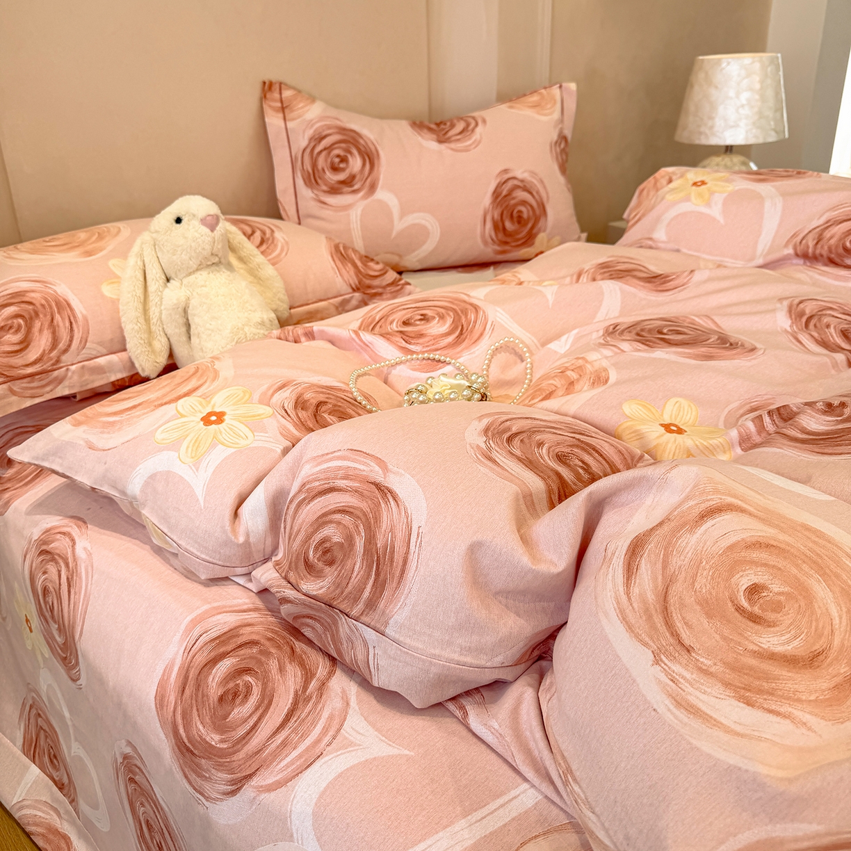 91家纺网 家纺一手货源 找家纺 壹贝家纺 2026新款全棉磨毛四件套系列 浪漫的事