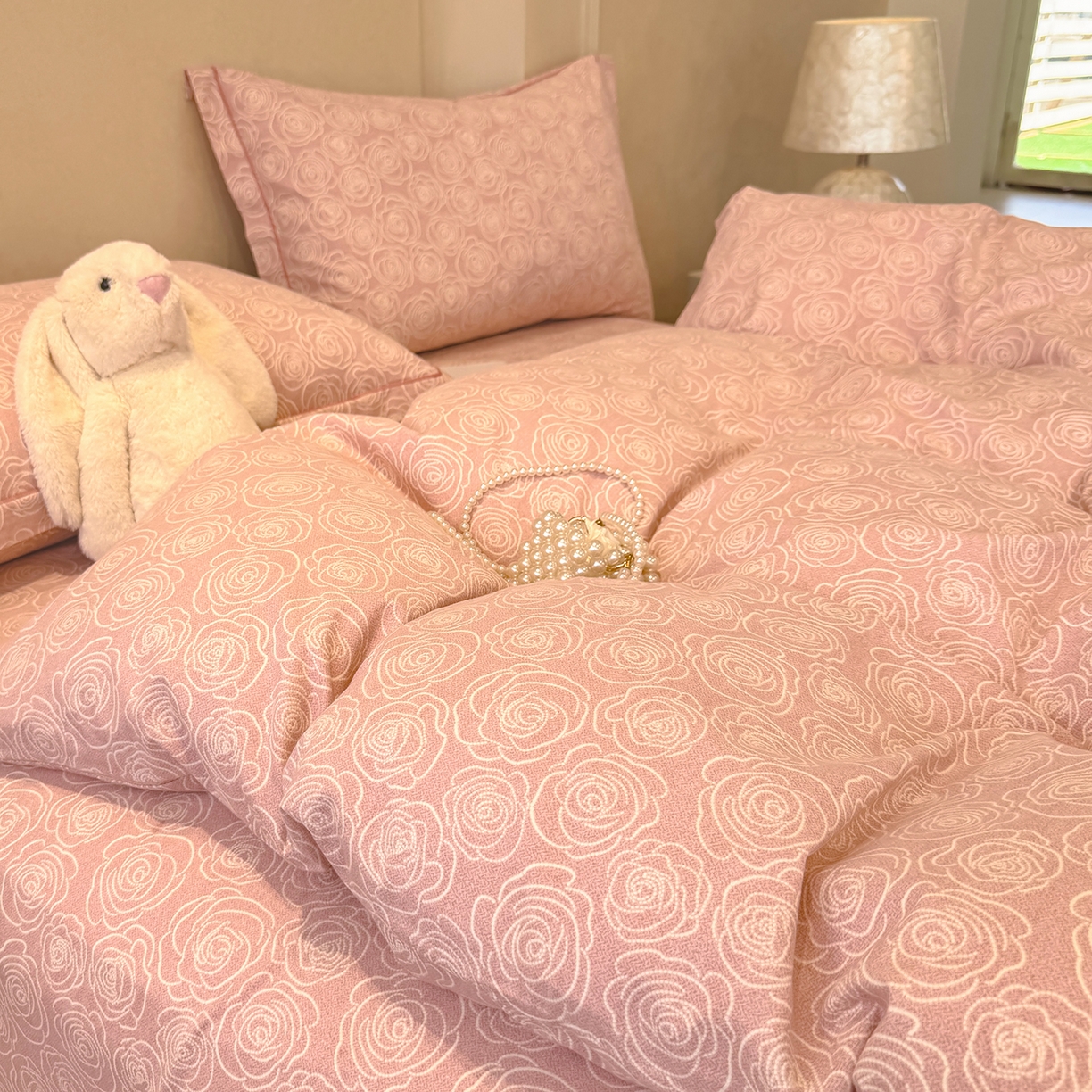 91家纺网 家纺一手货源 找家纺 壹贝家纺 2026新款全棉磨毛四件套系列 玫瑰情缘-粉