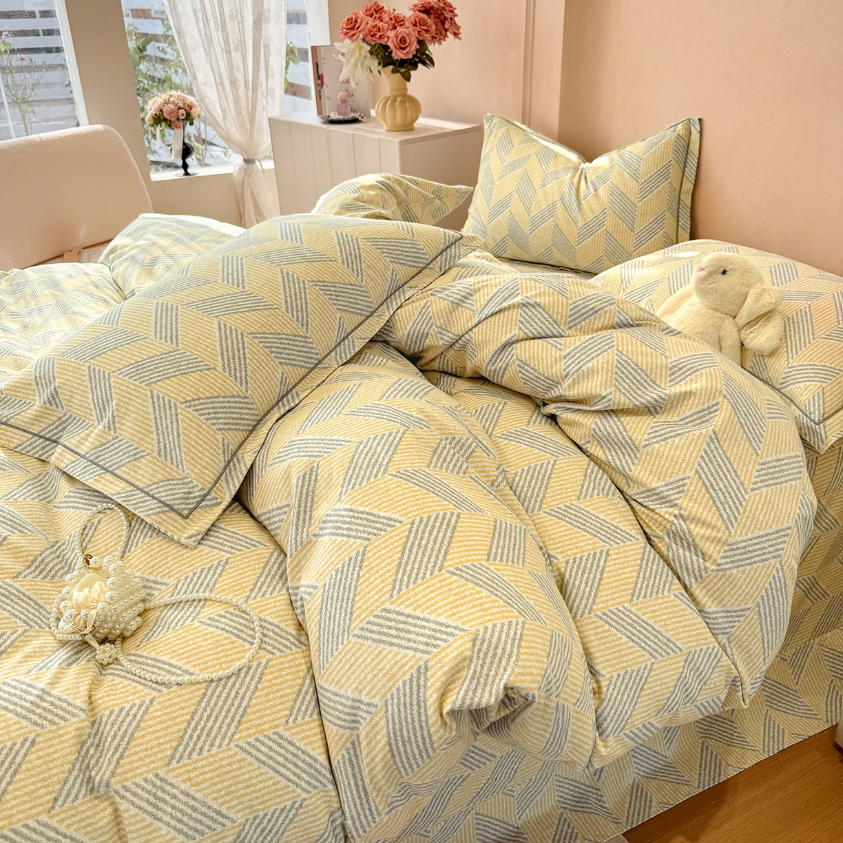 91家纺网 家纺一手货源 找家纺 壹贝家纺 2026新款全棉磨毛四件套系列 施华洛-灰