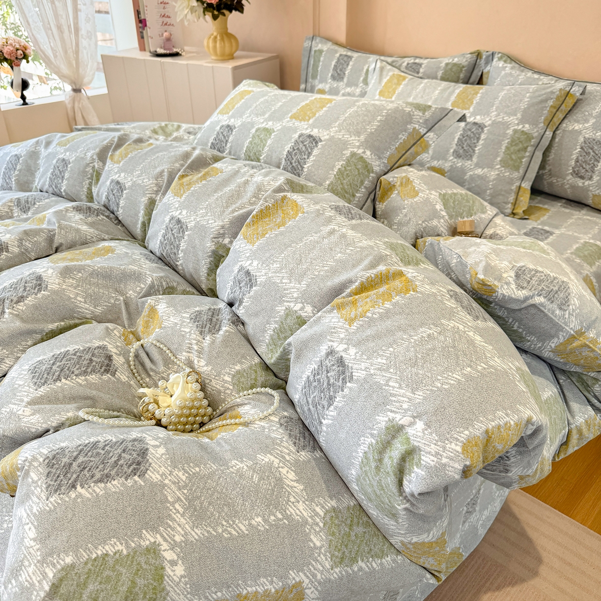 91家纺网 家纺一手货源 找家纺 壹贝家纺 2026新款全棉磨毛四件套系列 月光宝盒