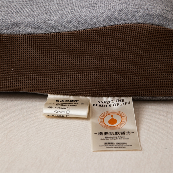 91家纺网 家纺一手货源 找家纺 一粒麦子乳胶馆 2026年新款枕头枕芯生物基面包枕高低枕生物机新款枕头枕芯 高低枕-灰咖