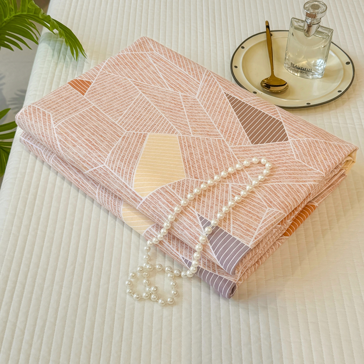 91家纺网 家纺一手货源 找家纺 壹贝家纺 2026新款全棉磨毛单品被套系列 记忆碎片-咖