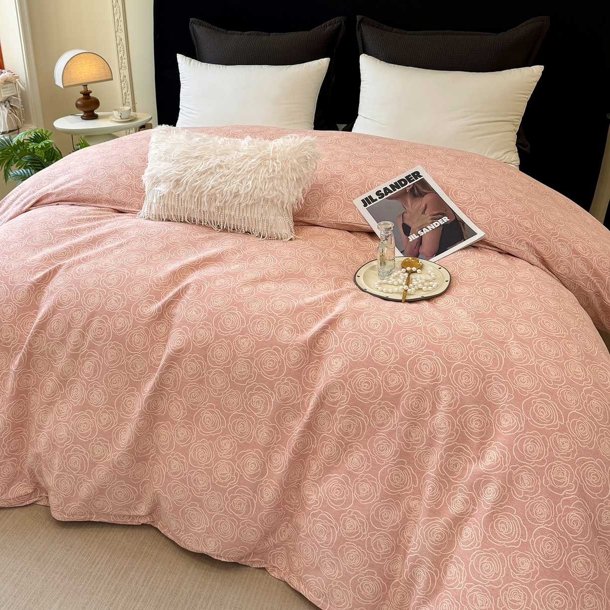 91家纺网 家纺一手货源 找家纺 壹贝家纺 2026新款全棉磨毛单品被套系列 玫瑰情缘-粉