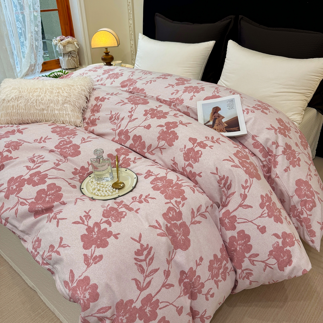 91家纺网 家纺一手货源 找家纺 壹贝家纺 2026新款全棉磨毛单品被套系列 梅花印-粉