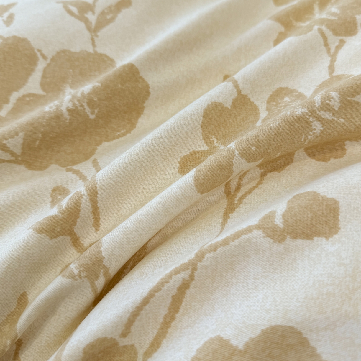 91家纺网 家纺一手货源 找家纺 壹贝家纺 2026新款全棉磨毛单品被套系列 梅花印-黄