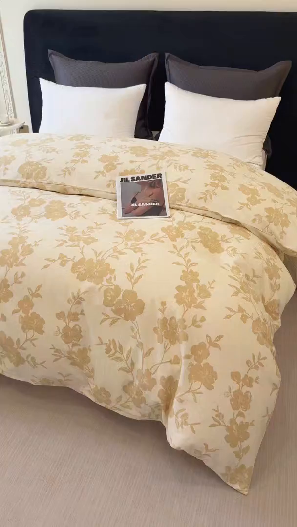 91家纺网 家纺一手货源 找家纺 壹贝家纺 2026新款全棉磨毛单品被套系列 梅花印-黄