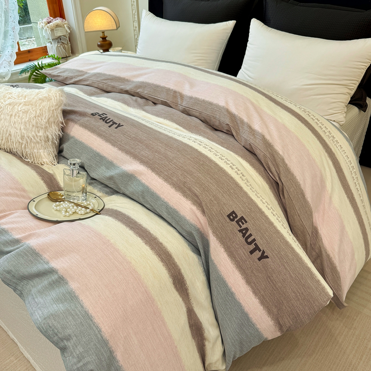 91家纺网 家纺一手货源 找家纺 壹贝家纺 2026新款全棉磨毛单品被套系列 信条主义-咖