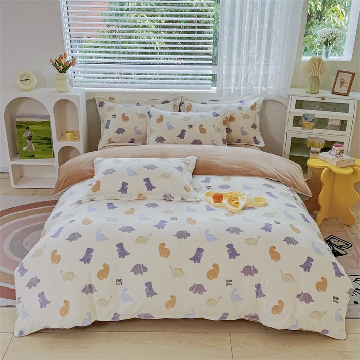 91家纺网 家纺一手货源 找家纺 （总）锦罗绣 2025新款230克牛奶绒印花四件套