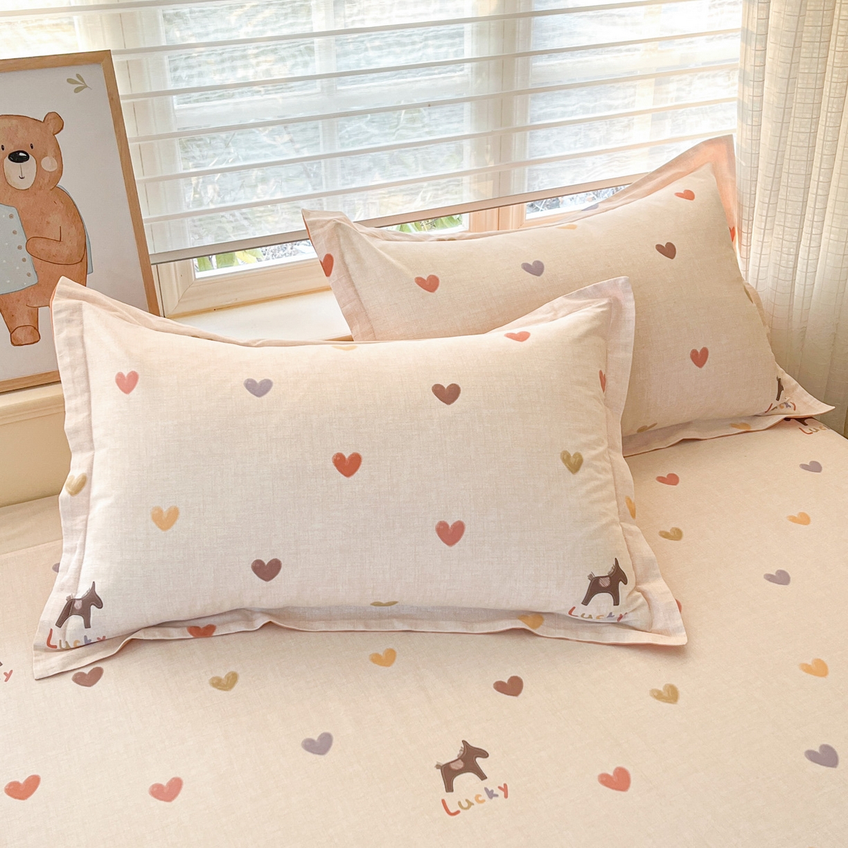 91家纺网 家纺一手货源 找家纺 铭成家纺 2026新款全棉印花小清新四件套（提供买家秀） 欢乐聚会