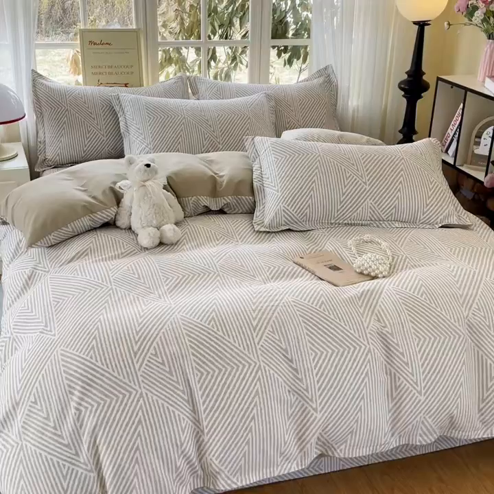 91家纺网 家纺一手货源 找家纺 铭成家纺 2026新款全棉印花小清新四件套（提供买家秀） 卢卡斯