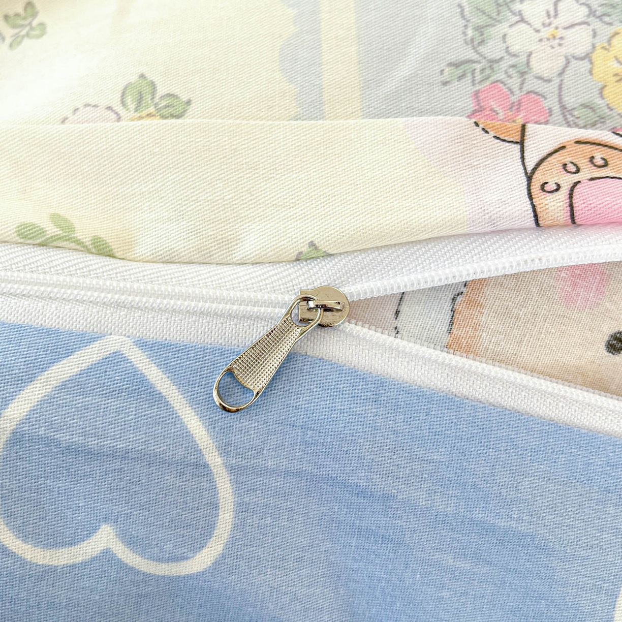 91家纺网 家纺一手货源 找家纺 铭成家纺 2026新款全棉印花小清新四件套（提供买家秀） 甜甜圈小熊