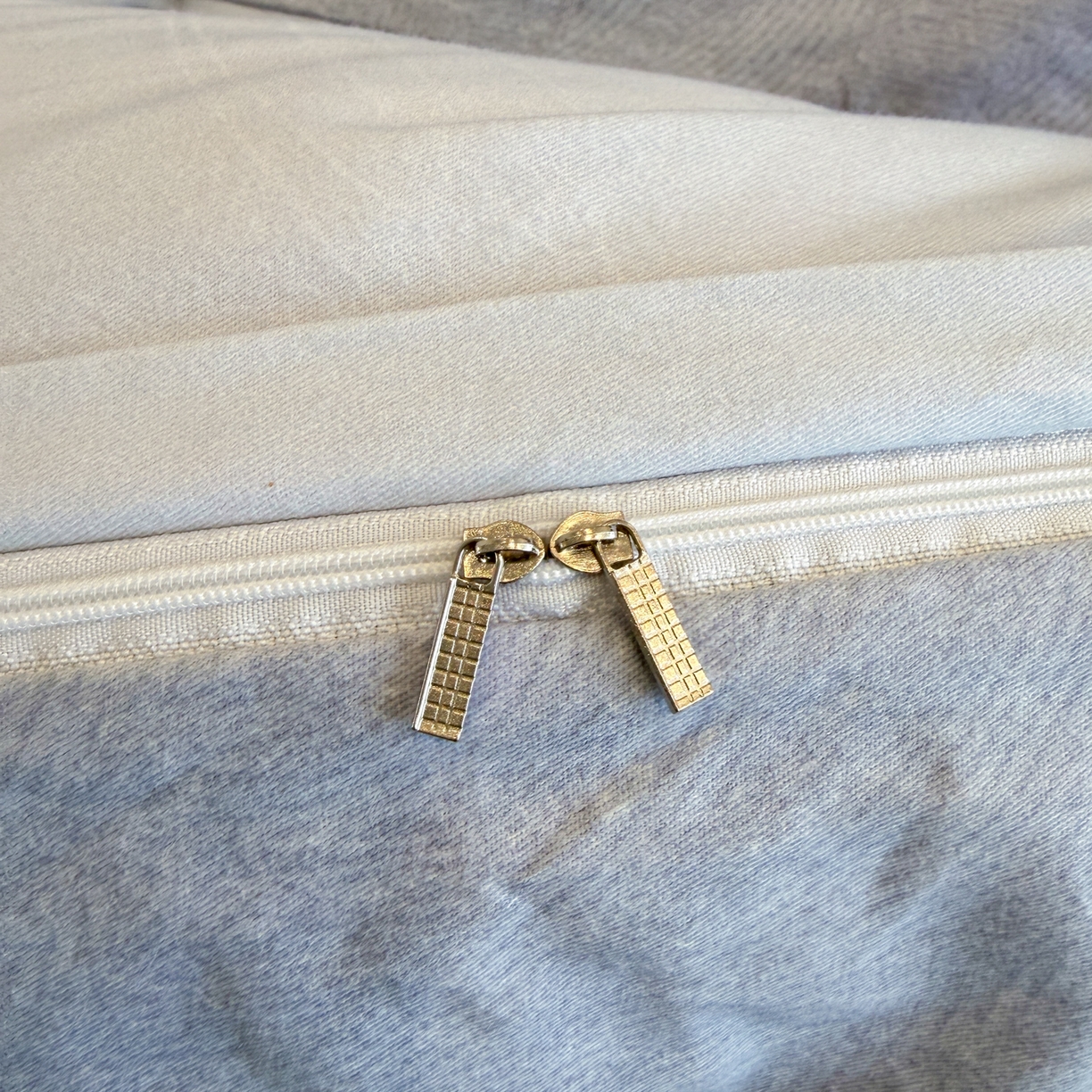 91家纺网 家纺一手货源 找家纺 幸嘉轩 2026新款全棉纯棉加厚百分百磨毛四件套 淡雅朱莉