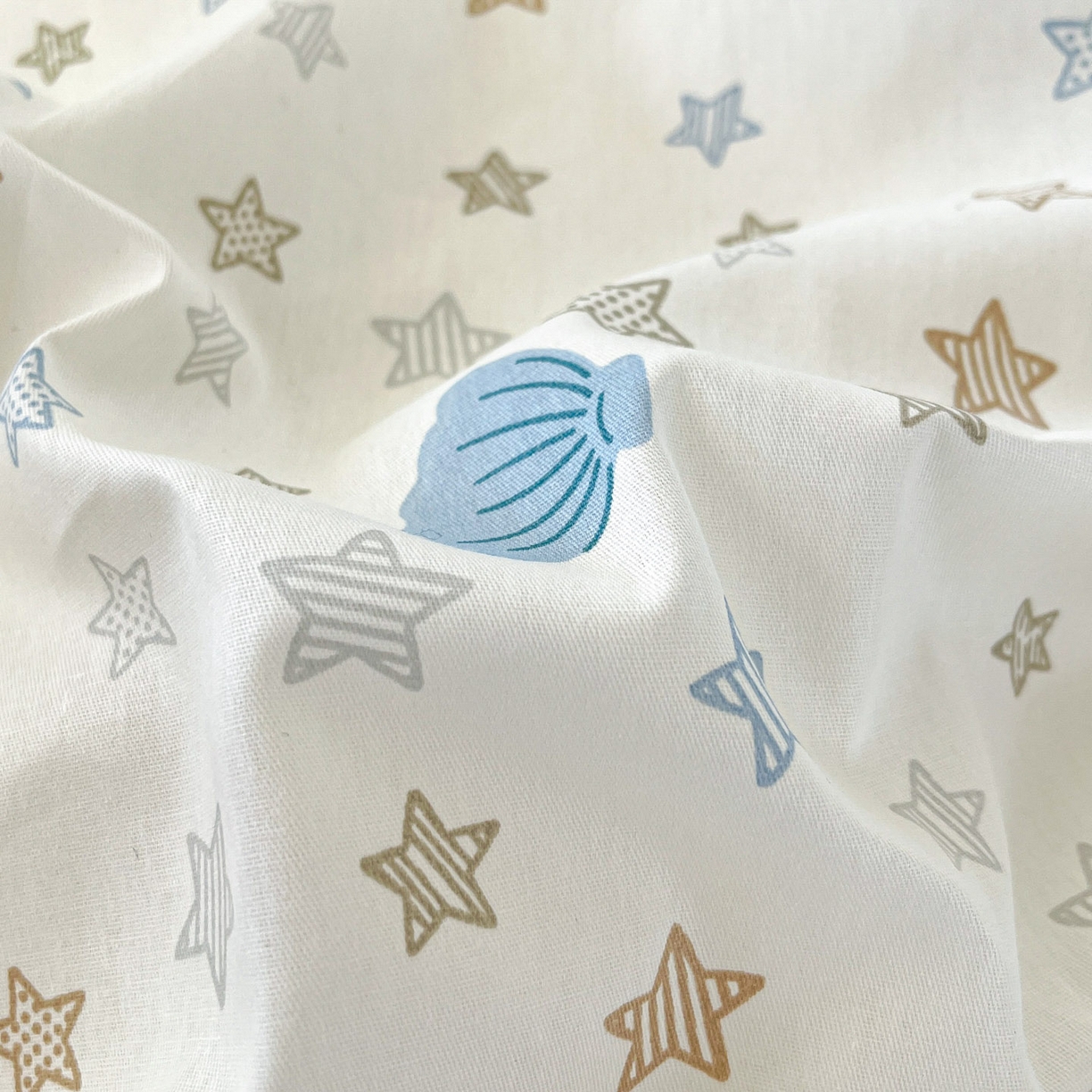 91家纺网 家纺一手货源 找家纺 铭成家纺 2026新款全棉印花小清新单床单（提供买家秀） 贝母星空