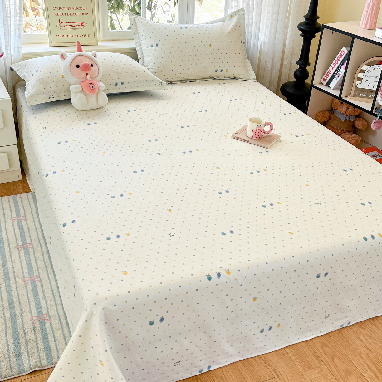 91家纺网 家纺一手货源 找家纺 铭成家纺 2026新款全棉印花小清新单床单（提供买家秀） 青涩草莓