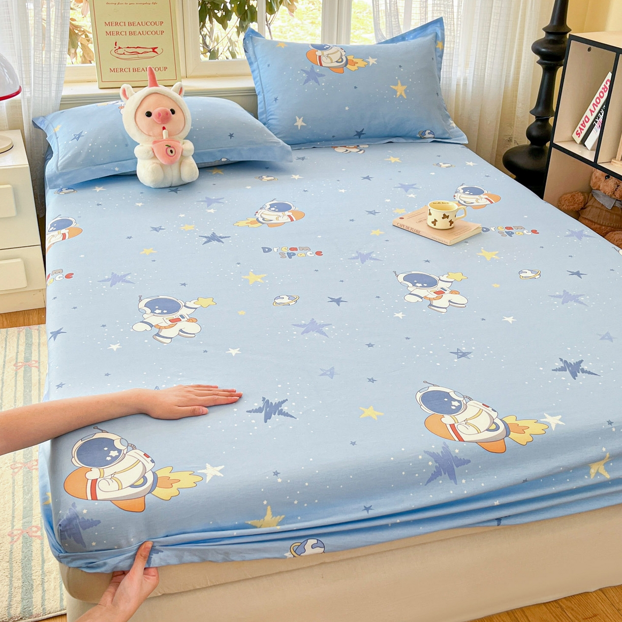 91家纺网 家纺一手货源 找家纺 铭成家纺 2026新款全棉印花小清新单床笠（提供买家秀） 月球摘星