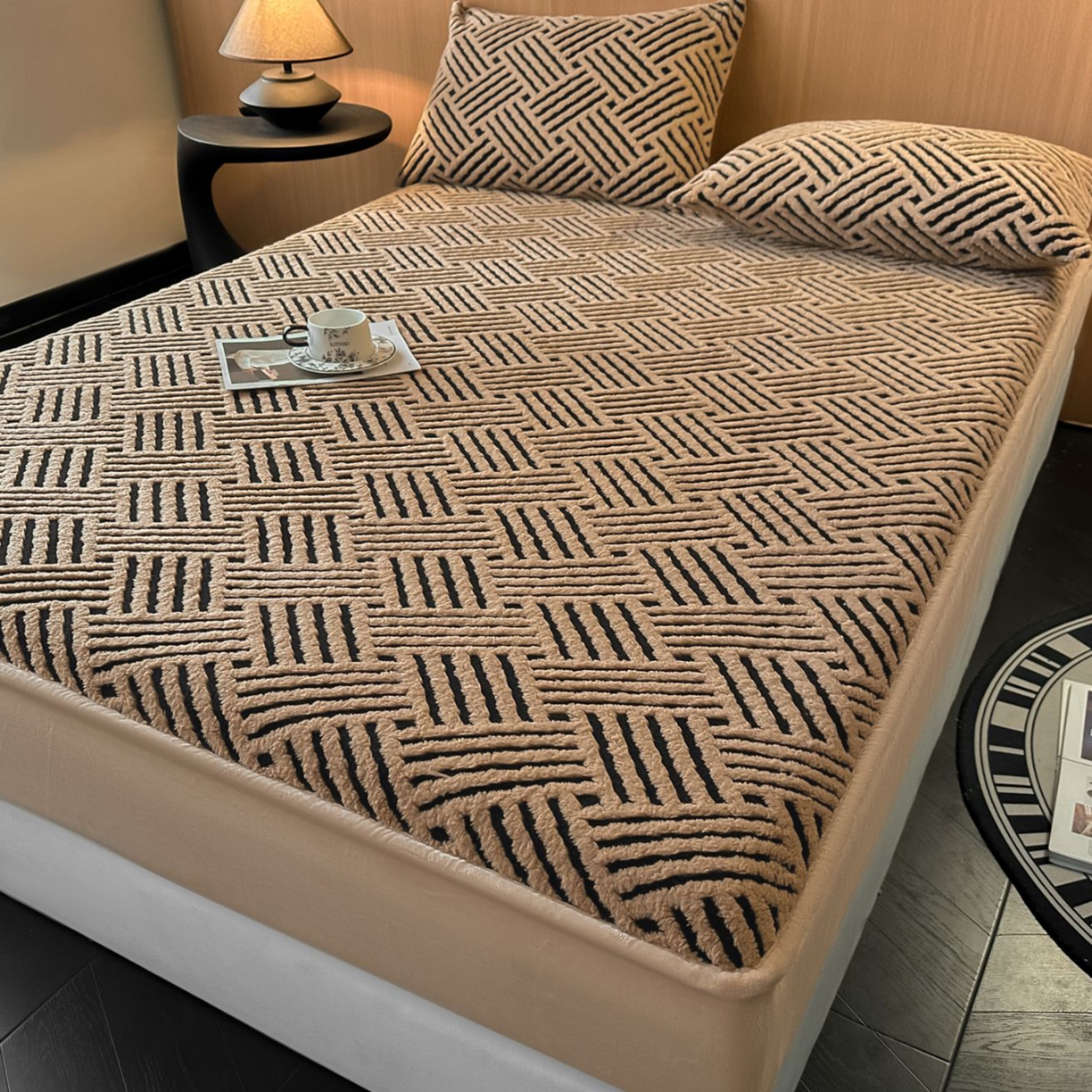 91家纺网 家纺一手货源 找家纺 可恩欣 2026新款舒棉绒提花防水床笠-利奥 利奥-云咖