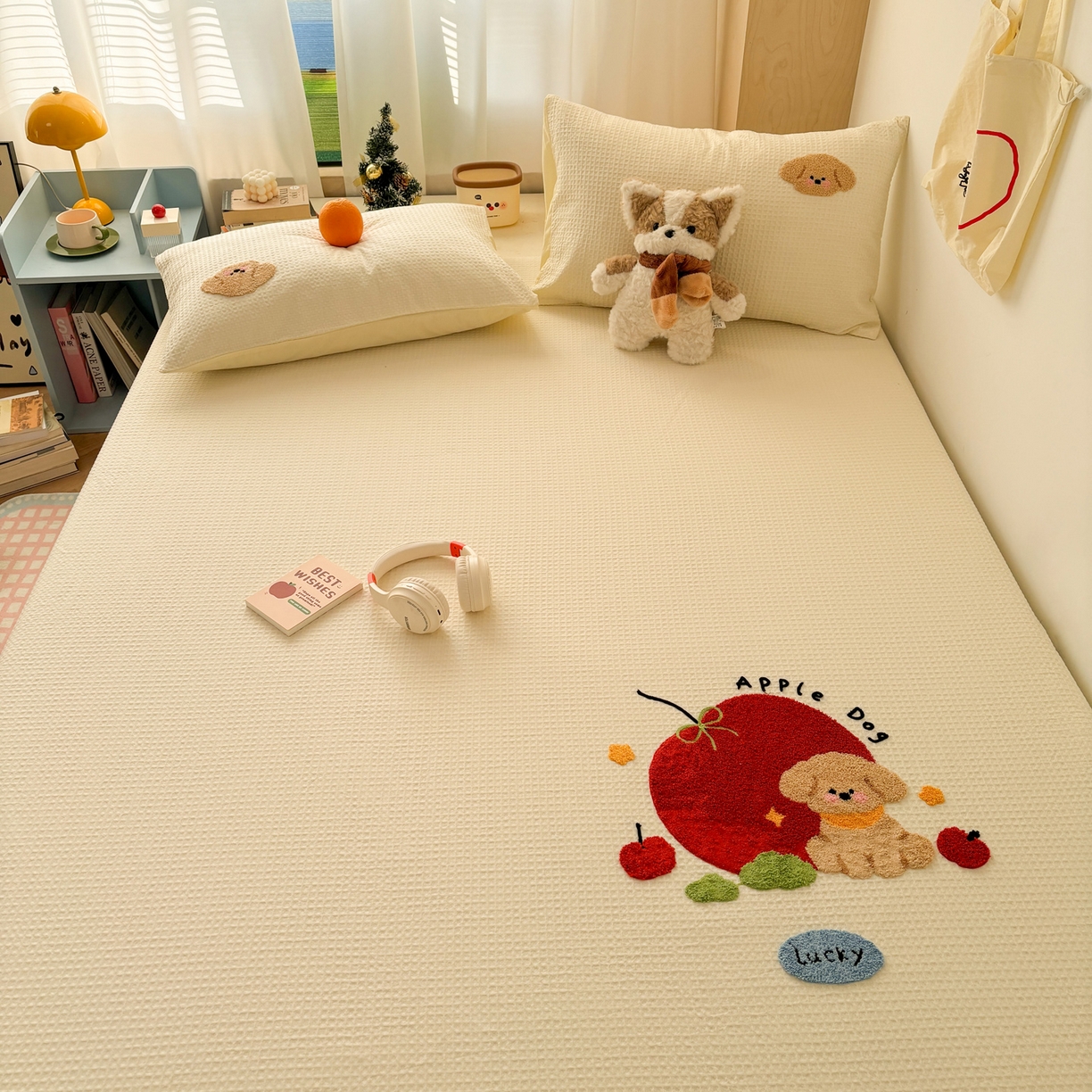 91家纺网 家纺一手货源 找家纺 雅居纺家纺 2026新款全棉华夫格毛巾绣单品系列 米黄苹安狗