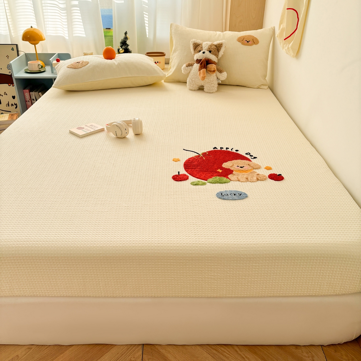 91家纺网 家纺一手货源 找家纺 雅居纺家纺 2026新款全棉华夫格毛巾绣单品系列 米黄苹安狗